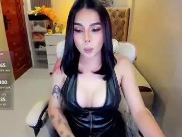 Chaturbate Adult Video Chat of laurasinclair