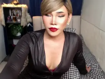Chaturbate Adult Video Chat of lovelysugar18