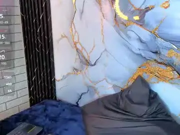 Chaturbate Live Sex Cam of maevekuro