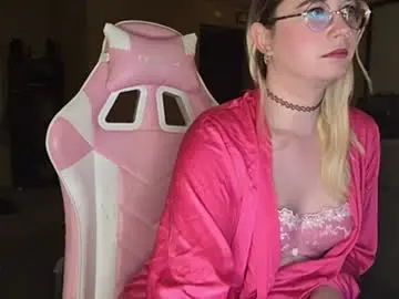 Chaturbate Free Live Porn of andii_candii