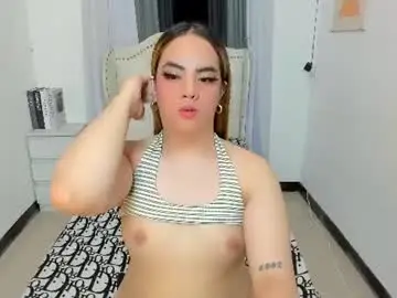 Chaturbate Adult Webcams of emerald_deluxe69