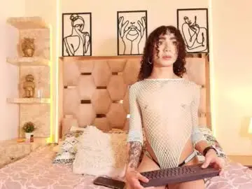 Chaturbate Best live sex cam show of isa_villa