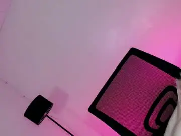 Chaturbate Live Sex Cam of naughty_cutiepie