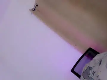 Chaturbate Free Porn Cam of sophia_walker18