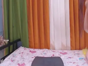 Chaturbate Live Sex Cam of xxxchristinesmithexxx