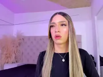 Chaturbate Live Sex Cam of deboracopper