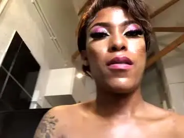 Chaturbate Nude Webcam of kyliebbc
