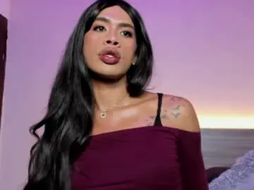 Chaturbate Live Sex Cam of crystal_bruiz