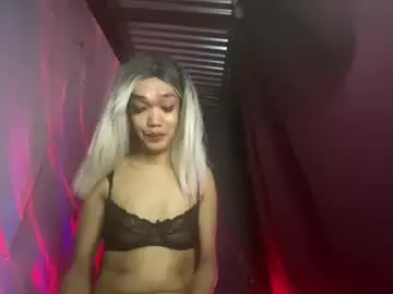 Chaturbate Best live sex cam show of hot_moma69