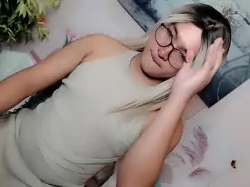 Chaturbate Live Porn of krezikeed