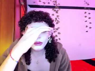 Chaturbate Free Porn Cam of lucianromeo17