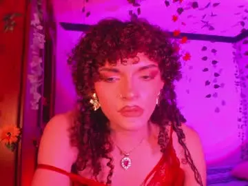 Chaturbate Nude Webcam of lucianromeo17