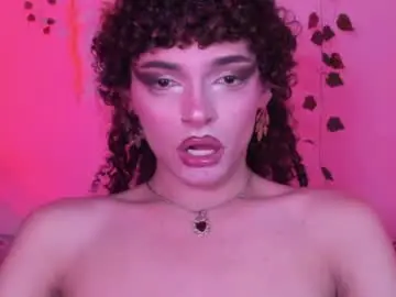 Chaturbate Watch Live Sex Cams of lucianromeo17