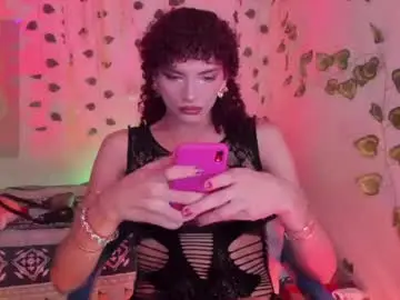 Chaturbate Nude Webcam of lucianromeo17