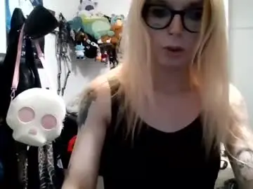 Chaturbate Live Porn of graveyard_baby_97