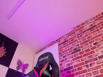 aleja_hill from chaturbate