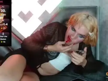 Chaturbate Live Porn of helenashinegoldx
