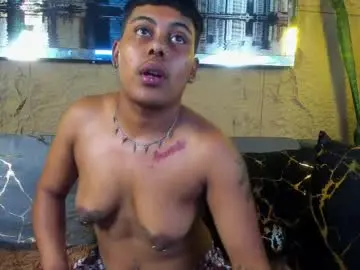 Chaturbate Live Sex Cam of noha__scott