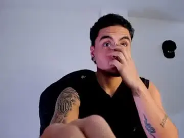 Chaturbate Nude Webcam of alexander_ftm