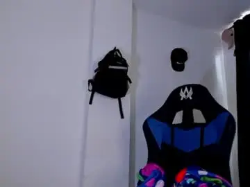 Chaturbate Adult Video Chat of alexander_ftm