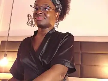 Chaturbate Adult Video Chat of candy_lovee6