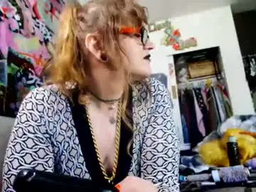 Chaturbate Live Sex Cam of mscuntyluxxe