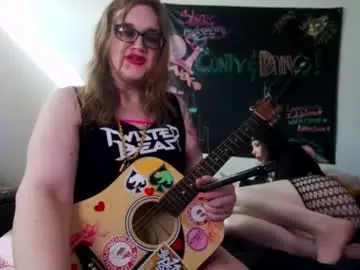 Chaturbate Free Porn Cam of mscuntyluxxe
