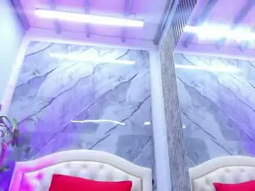 Chaturbate Adult Video Chat of caitlyn_joness_