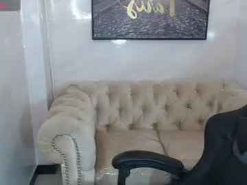 Chaturbate Sex Cam of evy_lux_v