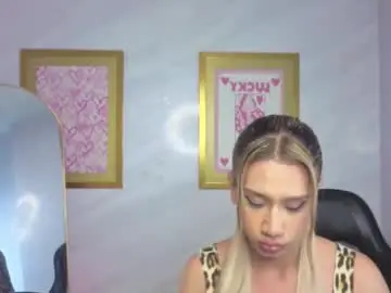 Chaturbate Nude Webcam of evy_lux_v