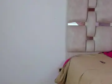 Chaturbate Watch Live Sex Cams of isadoraa1