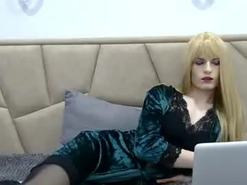 Chaturbate Free Live Porn of carla_rosson