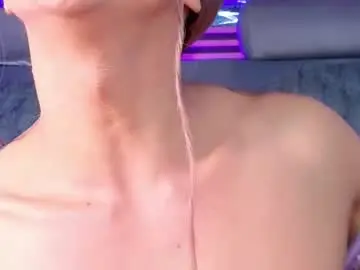 Chaturbate Adult Video Chat of cloee_cameron