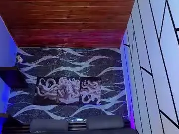 Chaturbate Live Sex of cloee_cameron