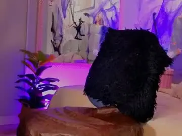Chaturbate Sex Cam of cloee_cameron