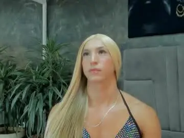 Chaturbate Watch Live Sex Cams of isa_lancaster