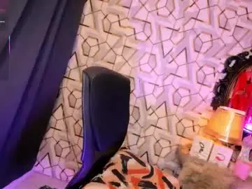 Chaturbate Watch Live Sex Cams of lindsay_evanz