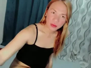 Chaturbate Watch Live Sex Cams of queenlust18