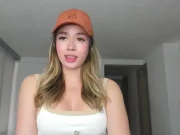 Chaturbate Best live sex cam show of sweetann08