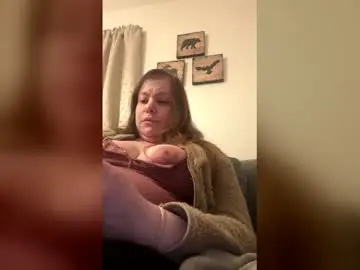 Chaturbate Free Live Porn of mamazita111