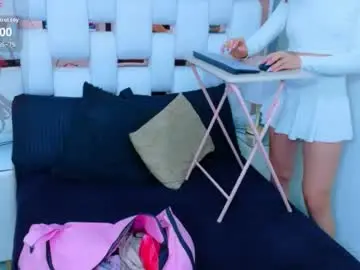 Chaturbate Free Porn Cam of emmalodgge