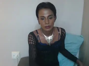 indianglamorous2 from chaturbate