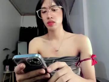 petite_sexycum from chaturbate