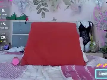 Chaturbate Best live sex cam show of cristhy_huge_cockts