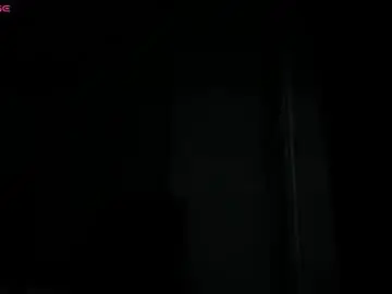 Chaturbate Live Sex Cam of karolperes