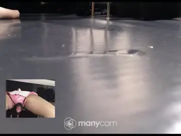 Chaturbate Live Sex Cam of sissyslut6111