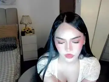 Chaturbate Live Sex Cam of tspearlofasia