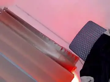 Chaturbate Live Sex of ur_caroline18