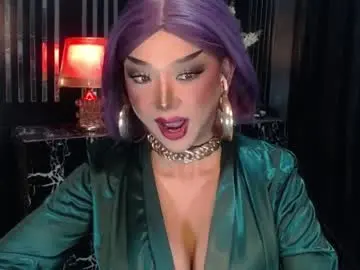 victoriamassive from chaturbate