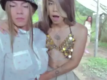 Chaturbate Live Sex Cam of real__cameron